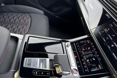 Audi RS Q8 4.0 TFSI V8 Tiptronic quattro Euro 6 (s/s) 5dr Thumbnail #54