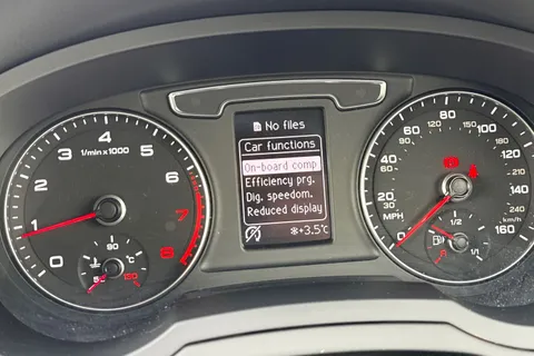 56 of 64 for Audi Q3 1.4 TFSI CoD S line Edition S Tronic Euro 6 (s/s) 5dr