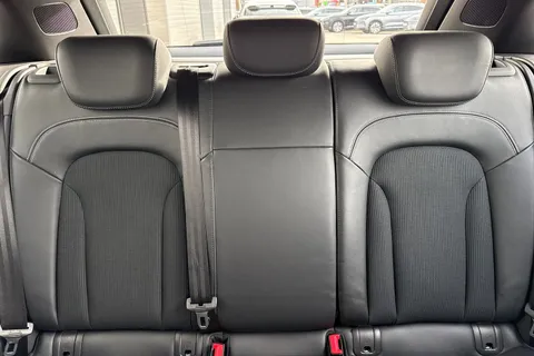 59 of 64 for Audi Q3 1.4 TFSI CoD S line Edition S Tronic Euro 6 (s/s) 5dr