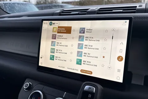 KR74EUW Land Rover Defender 110 2.0 P300e X-Dynamic HSE 5dr Thumbnail #36