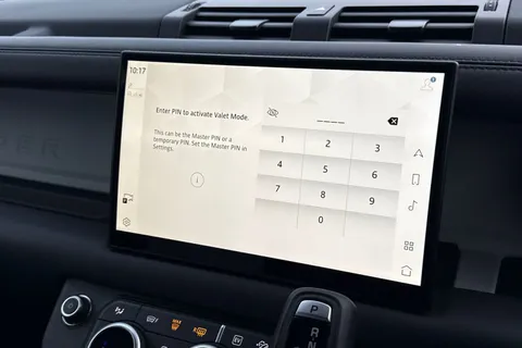 KR74EUW Land Rover Defender 110 2.0 P300e X-Dynamic HSE 5dr Thumbnail #43