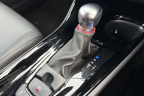 FD22ADV Toyota C-Hr 2.0 VVT-h Excel CVT Euro 6 (s/s) 5dr Thumbnail #21