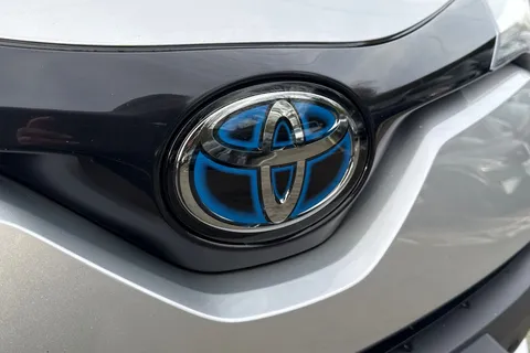 FD22ADV Toyota C-Hr 2.0 VVT-h Excel CVT Euro 6 (s/s) 5dr Thumbnail #27