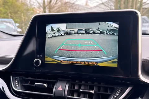 FD22ADV Toyota C-Hr 2.0 VVT-h Excel CVT Euro 6 (s/s) 5dr Thumbnail #39