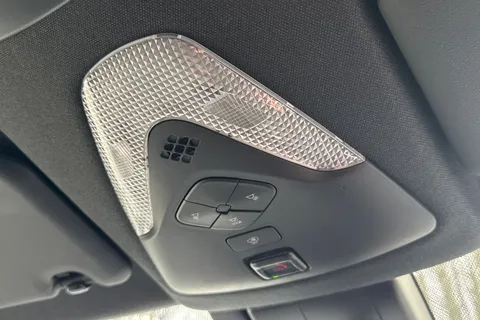 FD22ADV Toyota C-Hr 2.0 VVT-h Excel CVT Euro 6 (s/s) 5dr Thumbnail #41