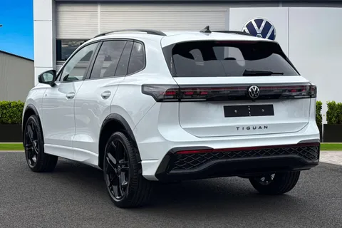 Volkswagen Tiguan 1.5 eTSI MHEV R-Line DSG Euro 6 (s/s) 5dr Thumbnail #3