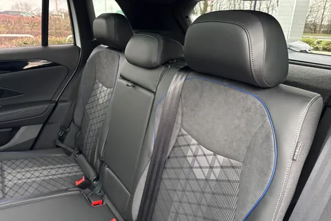  Volkswagen Tiguan 1.5 eTSI MHEV R-Line DSG Euro 6 (s/s) 5dr Thumbnail #19