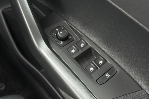  Volkswagen Polo 1.0 TSI Match DSG Euro 6 (s/s) 5dr Thumbnail #21