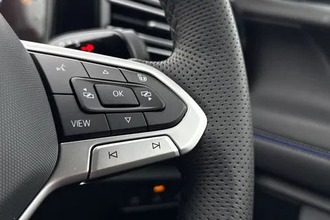  Volkswagen Tiguan 1.5 eTSI MHEV R-Line DSG Euro 6 (s/s) 5dr Thumbnail #37