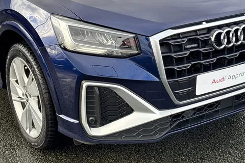 GL21BVK Audi Q2 S line 35 TDI quattro 150 PS S tronic Thumbnail #10