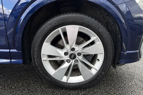 GL21BVK Audi Q2 S line 35 TDI quattro 150 PS S tronic Thumbnail #11