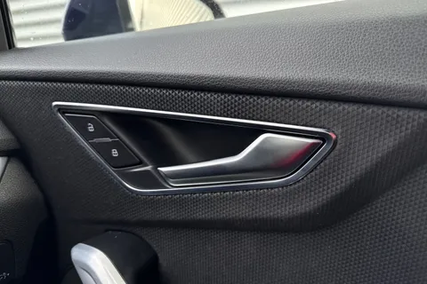 GL21BVK Audi Q2 S line 35 TDI quattro 150 PS S tronic Thumbnail #22