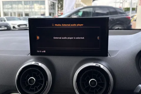 GL21BVK Audi Q2 S line 35 TDI quattro 150 PS S tronic Thumbnail #32