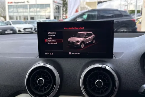 GL21BVK Audi Q2 S line 35 TDI quattro 150 PS S tronic Thumbnail #38