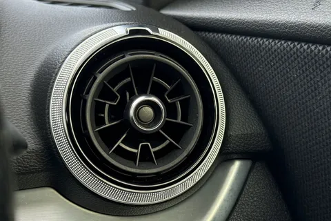 GL21BVK Audi Q2 S line 35 TDI quattro 150 PS S tronic Thumbnail #48