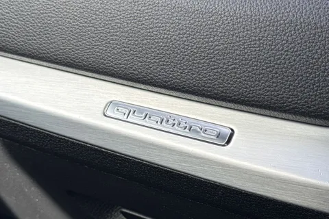 GL21BVK Audi Q2 S line 35 TDI quattro 150 PS S tronic Thumbnail #56