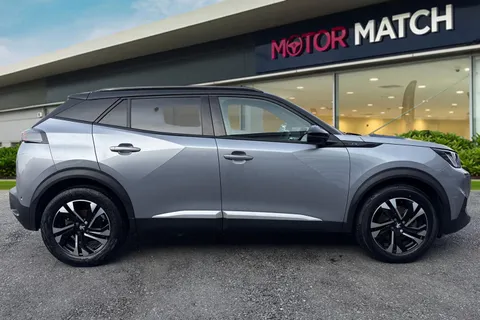 CF72JWG PEUGEOT e-2008 50kWh GT Auto 5dr (7kW Charger) Thumbnail #4