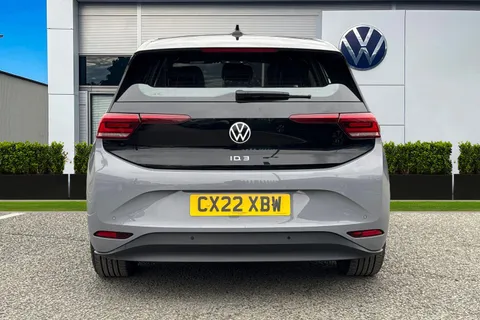 CX22XBW Volkswagen ID.3 107KW Life Pro 58kWh 5dr Auto ⭐Heat Pump, 18' East Derry Alloys⭐ Thumbnail #5