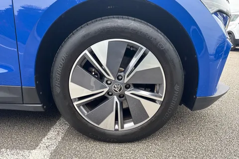 BT72HKP Škoda Enyaq 82kWh 80 Auto 5dr (DC125kW) Thumbnail #10