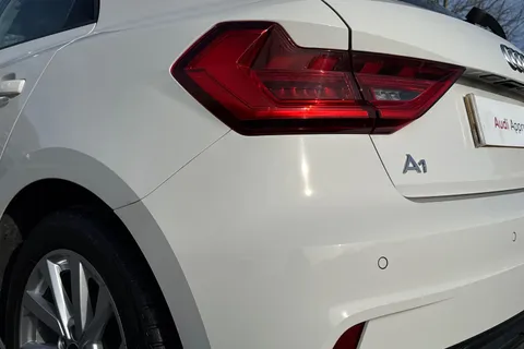 DG23FPV Audi A1 Sport 25 TFSI 95 PS 5-speed Thumbnail #9