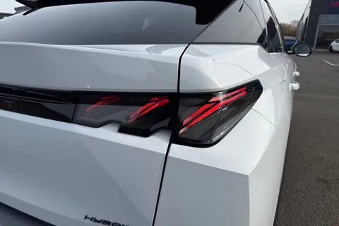 KK25JVE PEUGEOT 3008 1.2 HYBRID GT e-DSC6 Euro 6 (s/s) 5dr Thumbnail #8