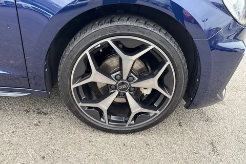 DE75CJV Audi A1 Black Edition 35 TFSI  150 PS S tronic Thumbnail #11