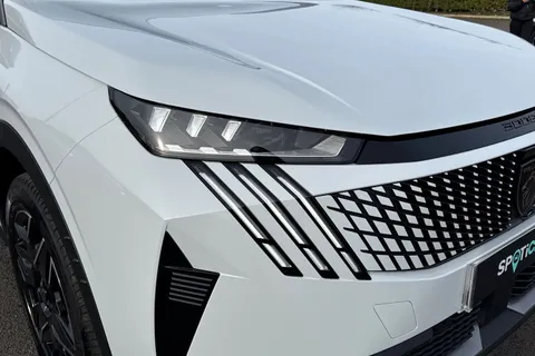 KK25JVE PEUGEOT 3008 1.2 HYBRID GT e-DSC6 Euro 6 (s/s) 5dr Thumbnail #9