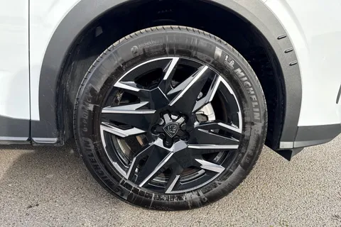 KK25JVE PEUGEOT 3008 1.2 HYBRID GT e-DSC6 Euro 6 (s/s) 5dr Thumbnail #10