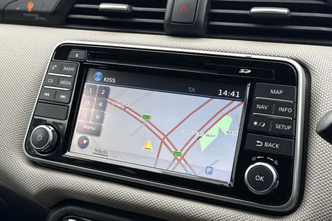 DV18NCU Nissan Micra 1.5 dCi N-Connecta Euro 6 (s/s) 5dr Thumbnail #18