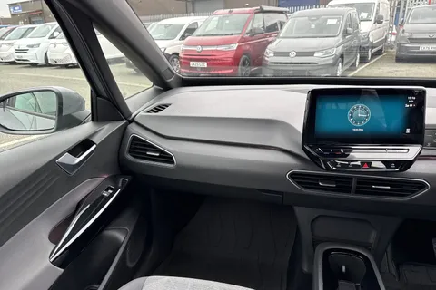 CX22XBW Volkswagen ID.3 107KW Life Pro 58kWh 5dr Auto ⭐Heat Pump, 18' East Derry Alloys⭐ Thumbnail #21