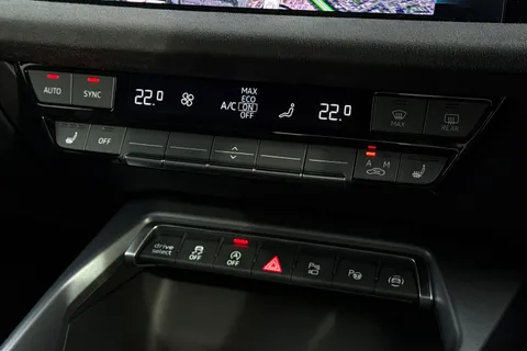 BT75WVB Audi S3 Black Edition TFSI 333 PS S tronic Thumbnail #22