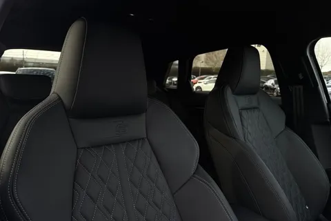 BT75WVB Audi S3 Black Edition TFSI 333 PS S tronic Thumbnail #24