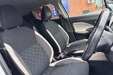 DV18NCU Nissan Micra 1.5 dCi N-Connecta Euro 6 (s/s) 5dr Thumbnail #25