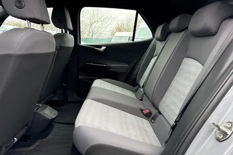 CX22XBW Volkswagen ID.3 107KW Life Pro 58kWh 5dr Auto ⭐Heat Pump, 18' East Derry Alloys⭐ Thumbnail #33
