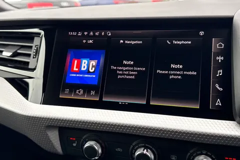 DE75CJV Audi A1 Black Edition 35 TFSI  150 PS S tronic Thumbnail #32