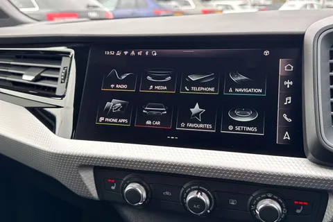 DE75CJV Audi A1 Black Edition 35 TFSI  150 PS S tronic Thumbnail #33