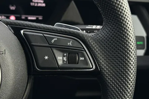 BT75WVB Audi S3 Black Edition TFSI 333 PS S tronic Thumbnail #37