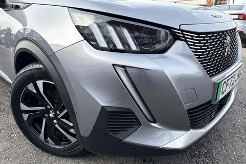 CF72JWG PEUGEOT e-2008 50kWh GT Auto 5dr (7kW Charger) Thumbnail #43