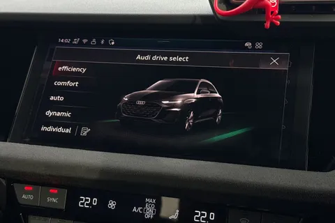 BT75WVB Audi S3 Black Edition TFSI 333 PS S tronic Thumbnail #42