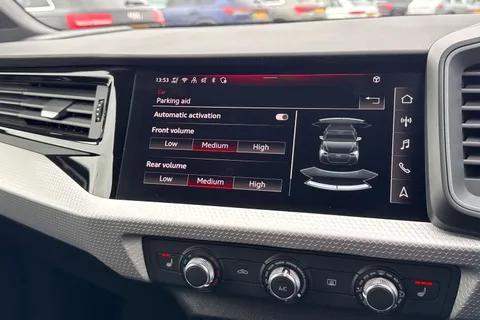 DE75CJV Audi A1 Black Edition 35 TFSI  150 PS S tronic Thumbnail #42