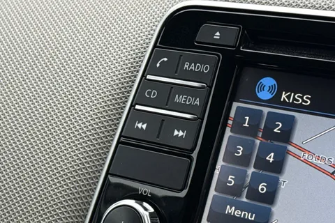 DV18NCU Nissan Micra 1.5 dCi N-Connecta Euro 6 (s/s) 5dr Thumbnail #46