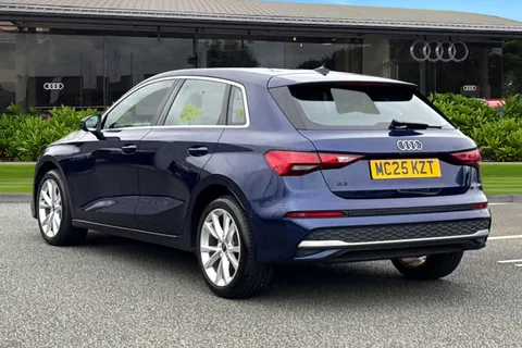 MC25KZT Audi A3 Sport 30 TFSI 116 PS S tronic Thumbnail #3