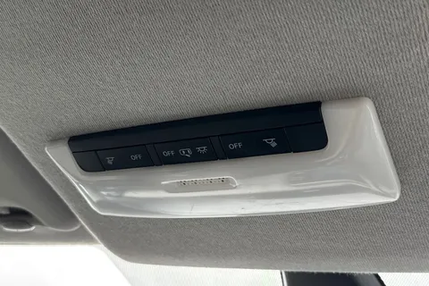 DV18NCU Nissan Micra 1.5 dCi N-Connecta Euro 6 (s/s) 5dr Thumbnail #48