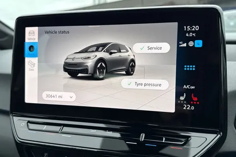 CX22XBW Volkswagen ID.3 107KW Life Pro 58kWh 5dr Auto ⭐Heat Pump, 18' East Derry Alloys⭐ Thumbnail #51