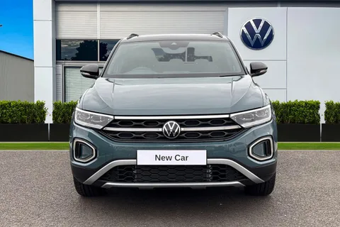  Volkswagen T-Roc 1.5 TSI Style Design DSG Euro 6 (s/s) 5dr Thumbnail #6