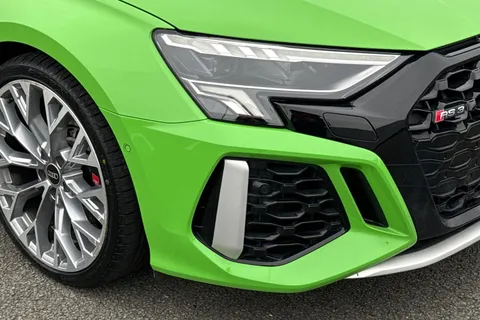 9 of 67 for Audi RS 3 RS 3 Saloon 400 PS S tronic