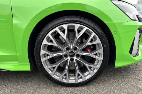 10 of 67 for Audi RS 3 RS 3 Saloon 400 PS S tronic