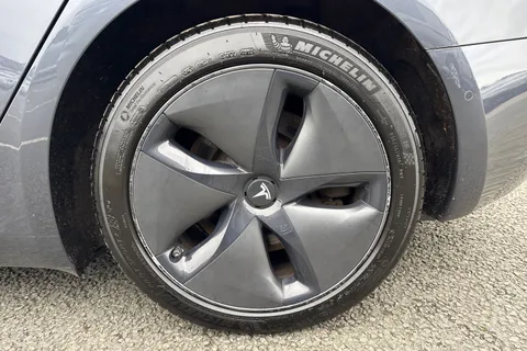 MA20NXO Tesla Model 3 Standard Range Plus Auto RWD 4dr Thumbnail #12
