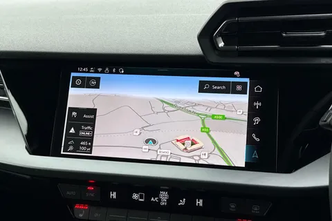 MC25KZT Audi A3 Sport 30 TFSI 116 PS S tronic Thumbnail #18