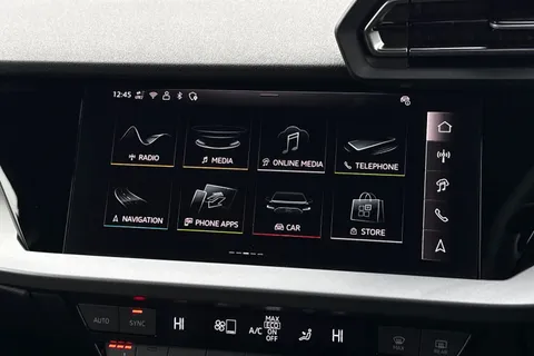 MC25KZT Audi A3 Sport 30 TFSI 116 PS S tronic Thumbnail #30